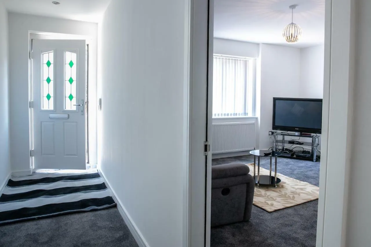 Villa Fantastic Large House With Private Parking Bradford  Bradford (West Yorkshire)
