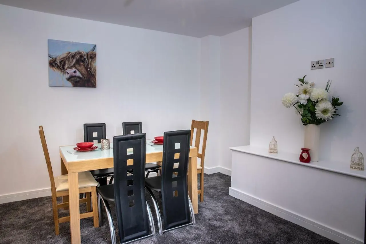 Villa Fantastic Large House With Private Parking Bradford