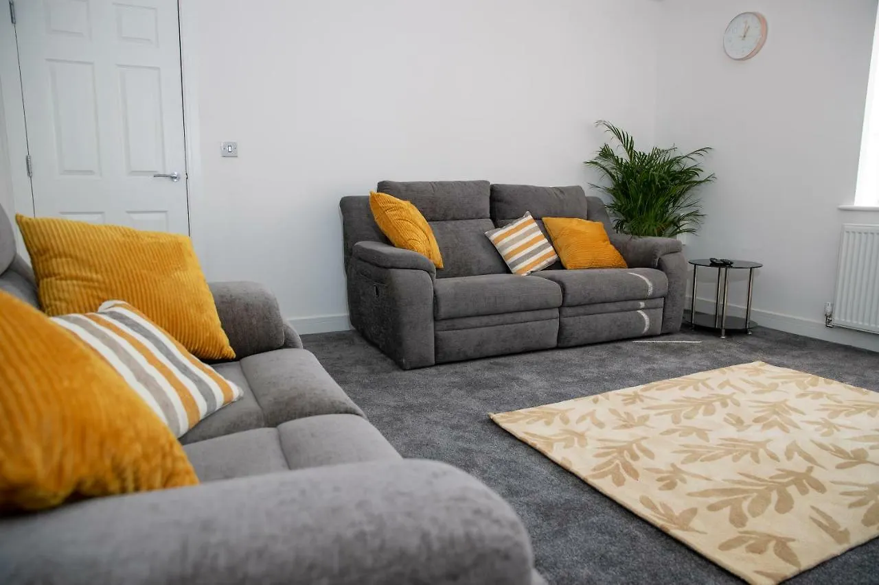 Villa Fantastic Large House With Private Parking Bradford  Bradford (West Yorkshire)
